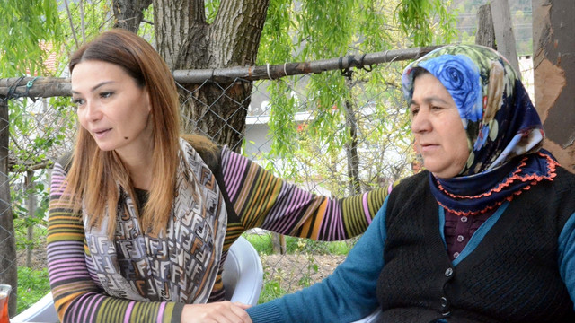 Azerbeycan milletvekilinden şehit ailesine ziyaret