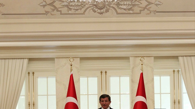 Başbakan Davutoğlu, sendika temsilcileriyle buluştu