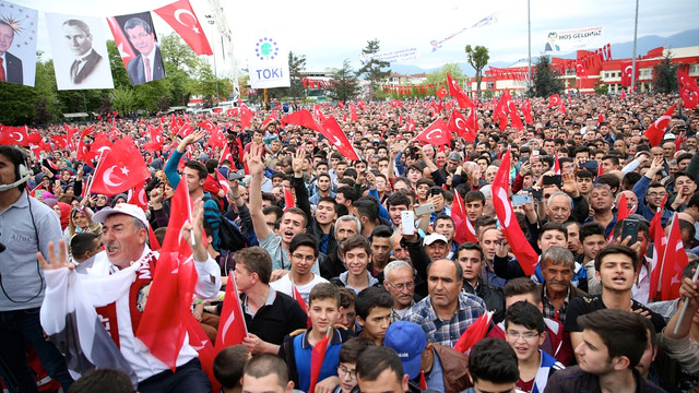 Başbakan Davutoğlu Düzce'de