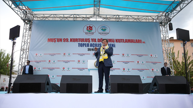 Başbakan Davutoğlu Muş'ta