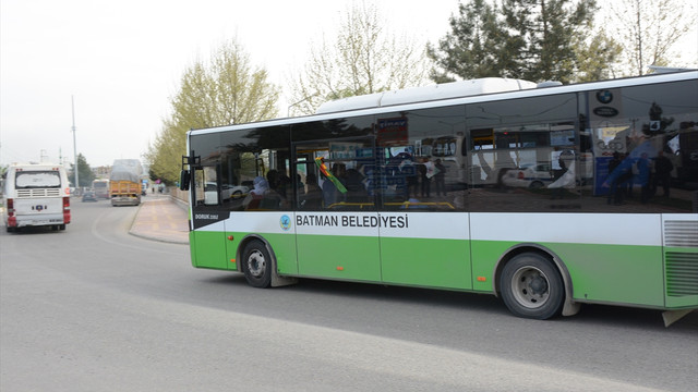 Belediye otobüsleri terörist cenazesinde