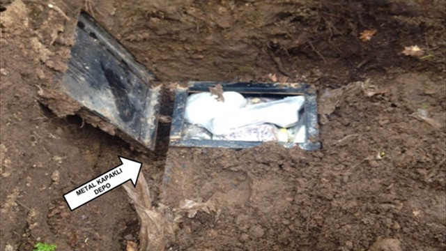 Bingöl'de silah ve mühimmat ele geçirildi