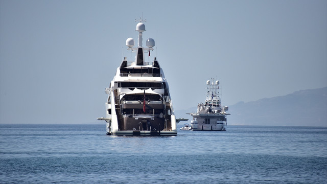 Bodrum'da lüks yat trafiği yaşanıyor