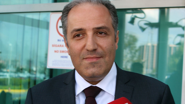 Böhmermann hakkında hukuki sürecin başlatılmasına onay