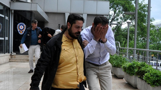 Bursada otomobil dolandırıcılarına suçüstü