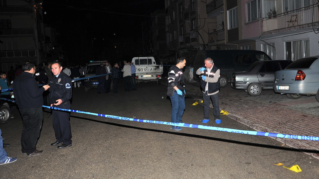 Bursa'da silahlı kavga: 3 yaralı