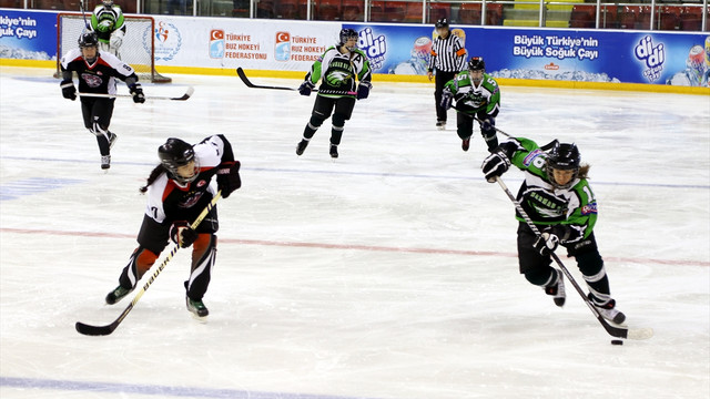 Buz Hokeyi Kadınlar Ligi play-off