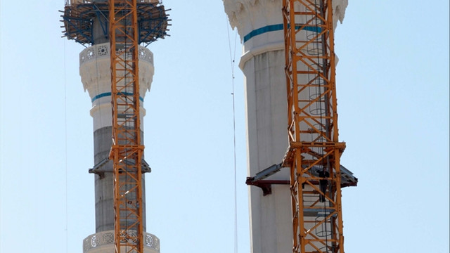 Çamlıca Camisi'nde işçi eylemi