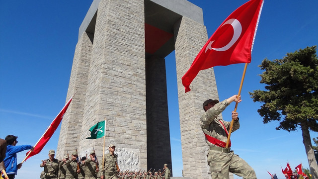 Çanakkale Kara Savaşları'nın 101. yılı törenlerine doğru