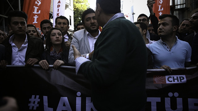 CHP İstanbul İl Gençlik Kolları protestosu