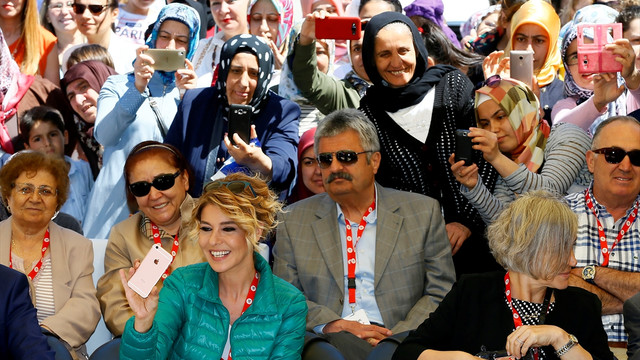 Çocuklar Gülsün Diye Derneğinden İzmir'de anaokulu