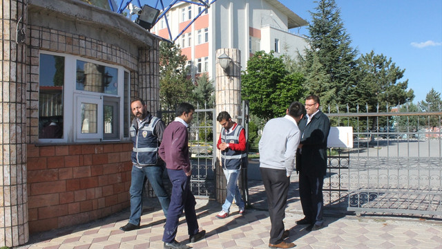 Çorum'da FETÖ/PDY bağlantılı iki okula kayyum atandı