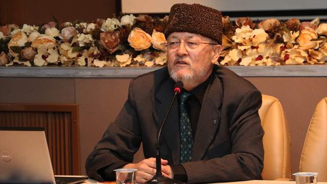 Deli Petro'dan Putin'e Moskof Mezalimi konferansı