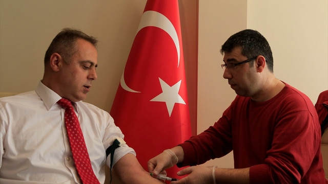 Emniyet teşkilatından anlamlı bağış