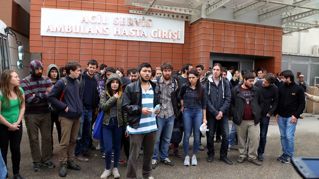 Osmangazi Üniversitede bildiri kavgası: 13 yaralı