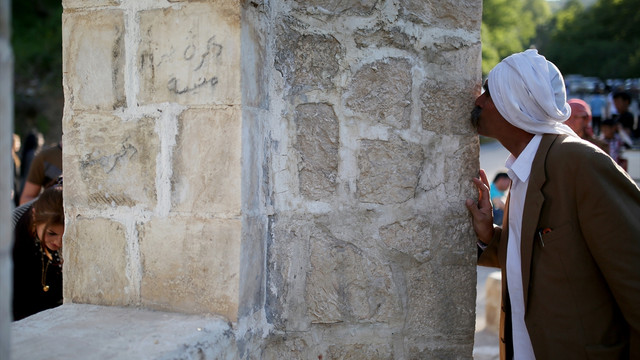 Ezidiler Kırmızı Çarşamba Bayramını buruk kutluyor