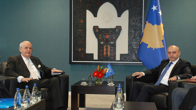 FIFA ve UEFA heyeti Kosova'da