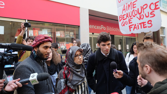 Fransız üniversitesinde Başörtüsü Günü