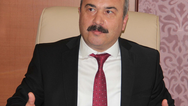 Giresun Üniversitesi Rektörlüğüne atanan Coşkun göreve başladı