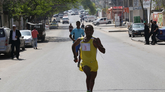 Hamas ve Fetih'ten tutuklularla dayanışma koşusu