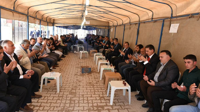 Hatay Valisi Topaca'dan şehit ailelerine ziyaret