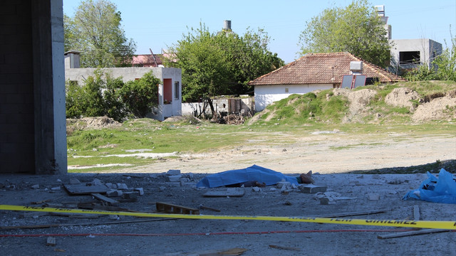 Hatay'da inşaattan düşen işçi öldü