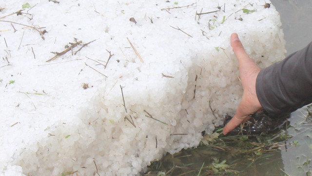 Havza’da dolu yağışı