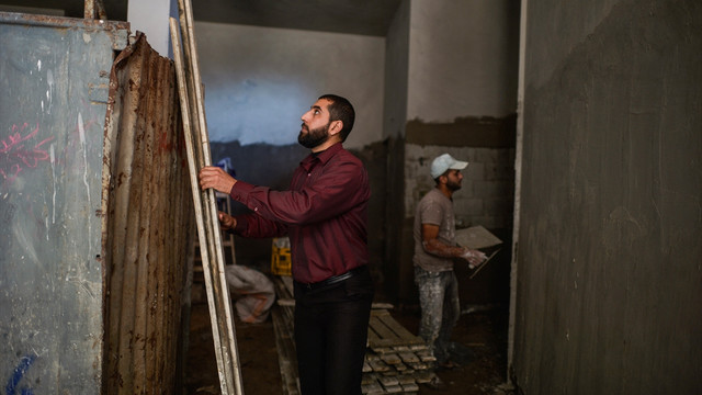 İsrail hapishanesindeki tutsaklıktan yardım gönüllüğüne