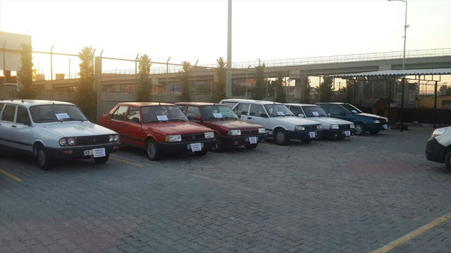 İzmir'de otomobil hırsızlığı operasyonu