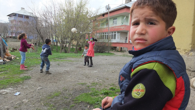 Kalp Kapakciginda Delik Bulunan Cocuk Destek Bekliyor Saglik