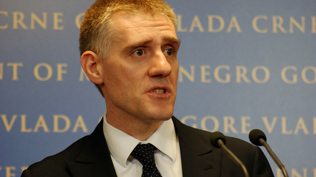 Karadağ Dışişleri Bakanı Luksic istifa etti