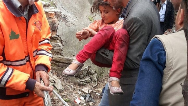 Kayıp kız çocuğu kurtarıldı