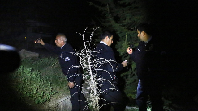 Kimlik soran polise silah çekti