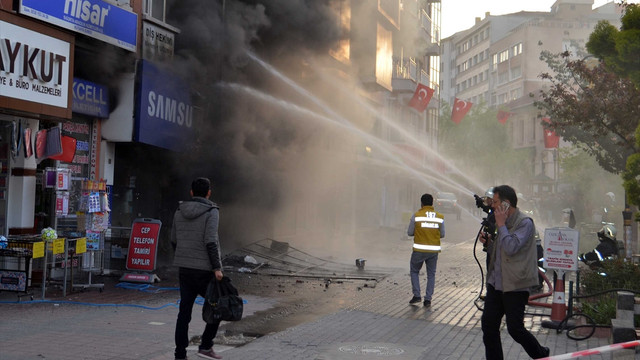 Kütahyada iş yerinde patlama ve yangın!