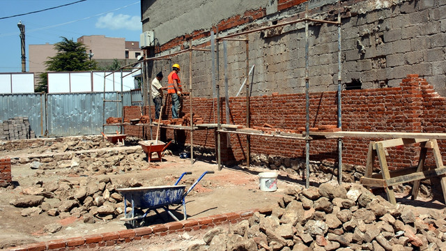 Manisa'da 300 yıllık hanın restorasyonuna başlandı