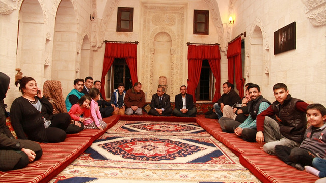 Mardin Valisi Koçak'tan terör mağduru ailelere ziyaret