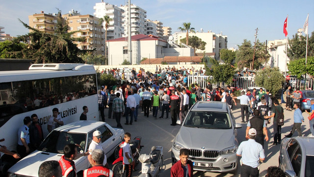 Mersin'de amatör maçta olay çıktı