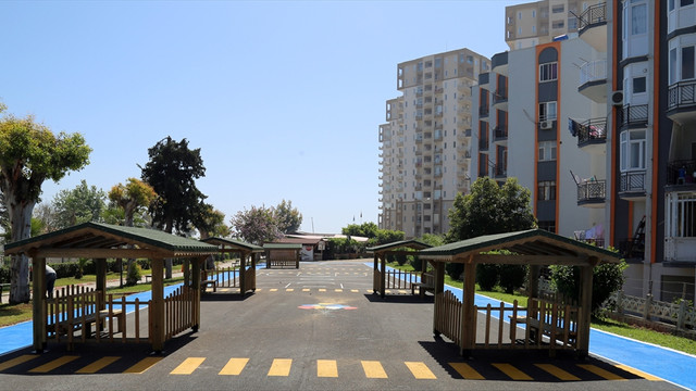 Mersin'de çocuklar için sokak