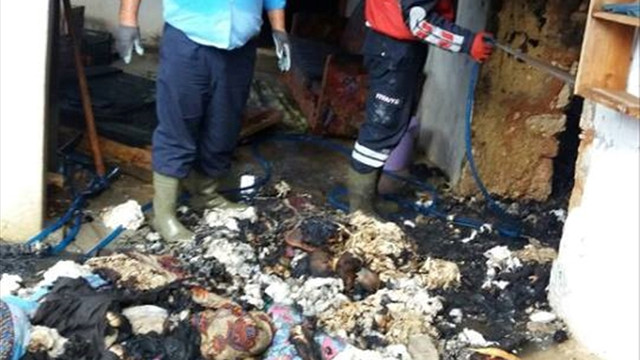 Mersin'de evdeki tüp patladı: 1 ölü