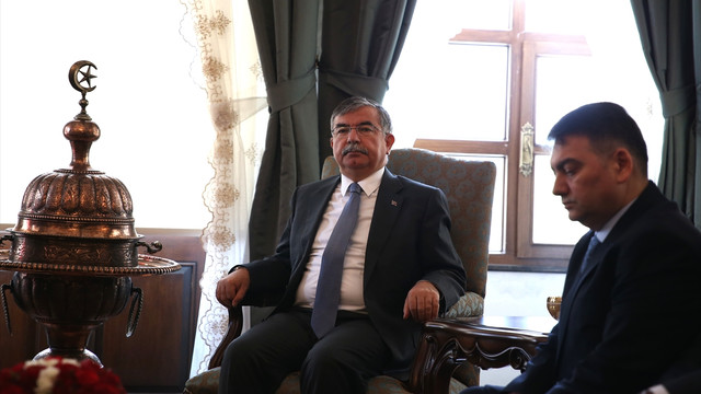 Milli Savunma Bakanı Yılmaz, Kilis'te