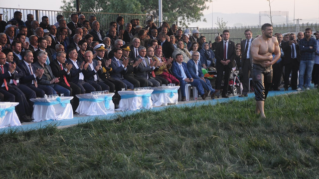 Milli Savunma Bakanı Yılmaz Yalova'da