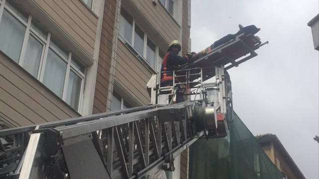 Nişantaşı'nda bina çöktü