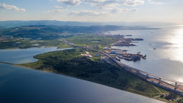 Osman Gazi Köprüsüne Flamingo ayarı