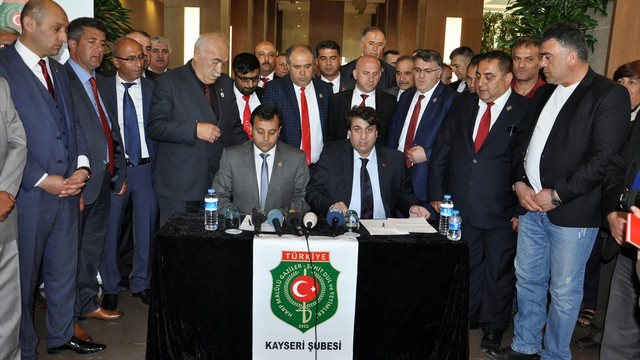 Şehit yakınları ve gaziler bir araya geldi