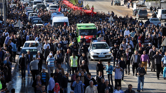 Şehitlerimizi uğurluyoruz