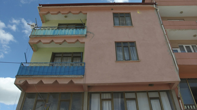 Sobadan zehirlenen anne ve engelli kızları ölü bulundu