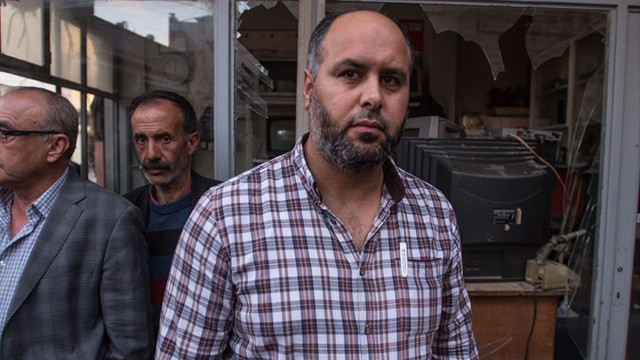 Suriye'den ateşlenen roket yetim çocukları vurdu