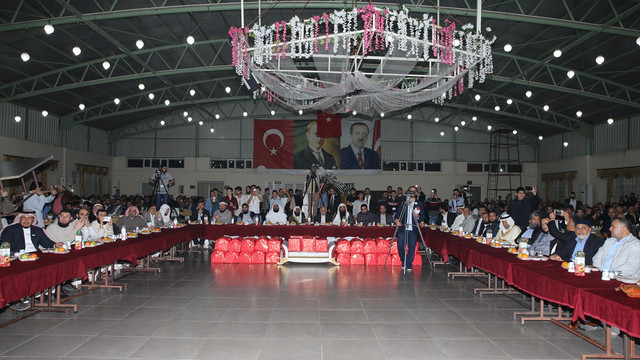 Suriyeli 50 çift dünya evine girdi