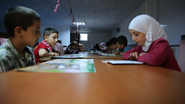 Suriyeli çocuklara kütüphane hizmeti