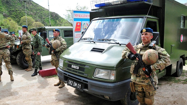 Tacikistan'da KGAÖ askeri tatbikatı